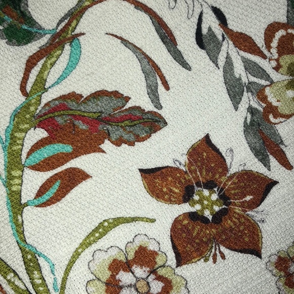 Zara girls shorts - Picture 3 of 3